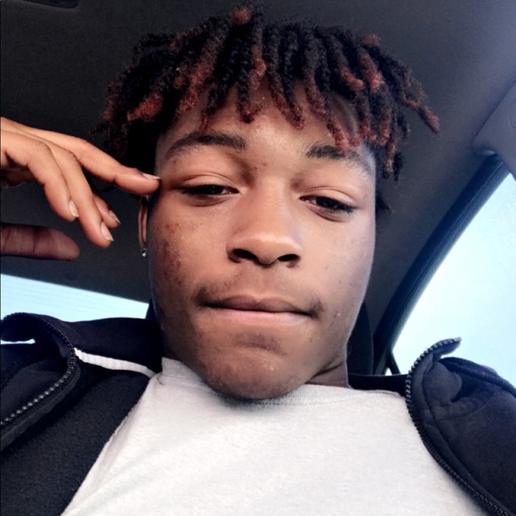 Profile Picture of Marsellas Odomes (@marsellas755) on Poshmark