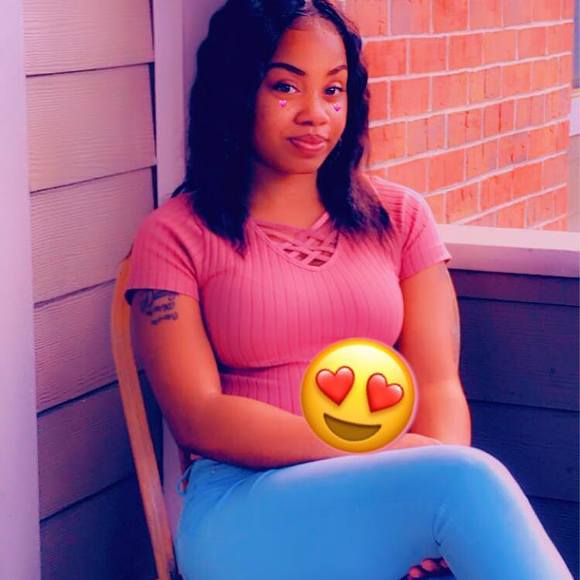 Profile Picture of Pebbles Bailey (@pebbles_bailey) on Poshmark