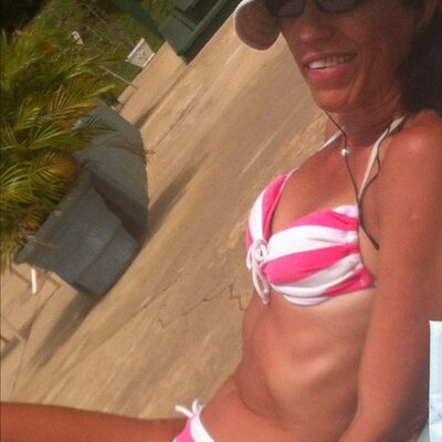 Profile Picture of Janna Thomas (@keliikoalani) on Twitter