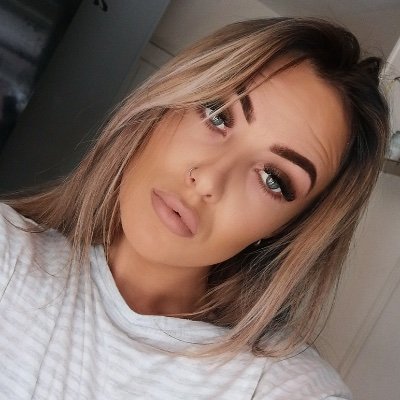 Profile Picture of Jess Hannigan (@JesicaEHannigan) on Twitter