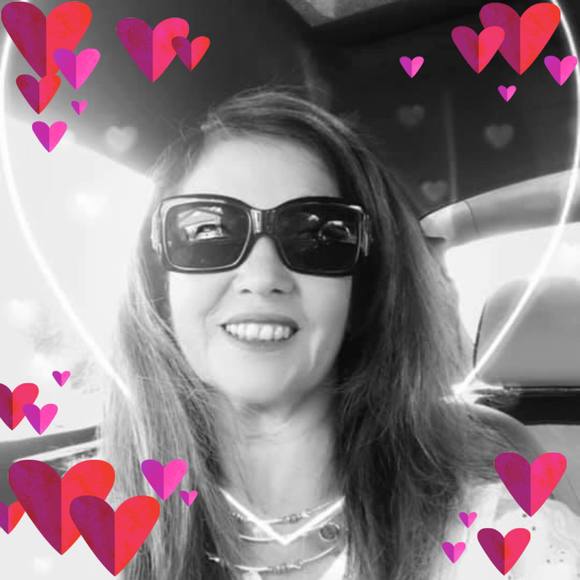 Profile Picture of Marisa Multari (@marisamultari) on Poshmark