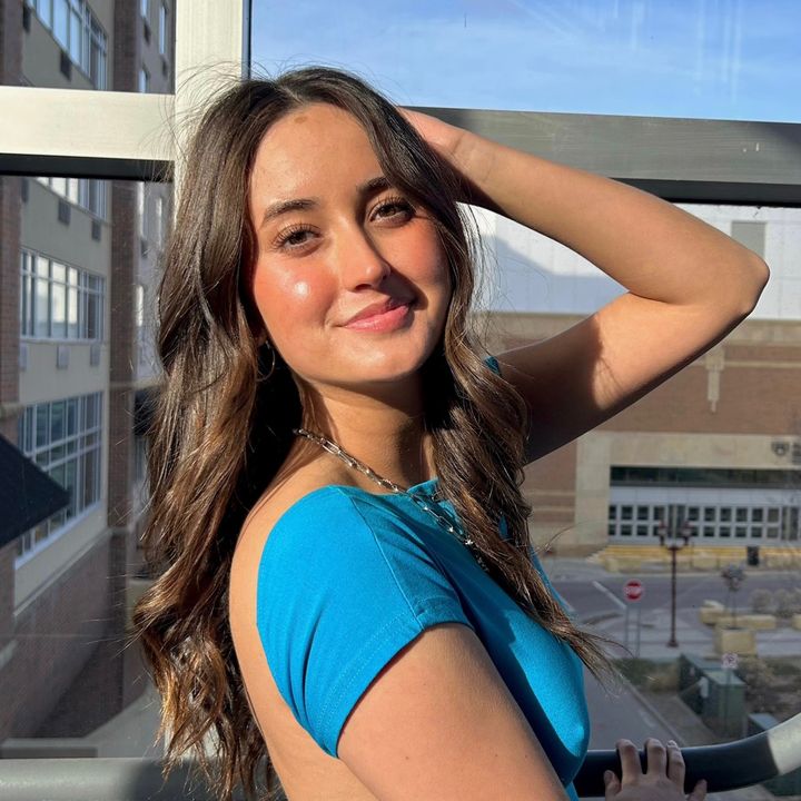 Profile Picture of phoebe (@phoebewiken) on Tiktok