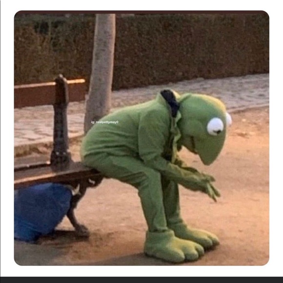 Profile Picture of Danlay Antuna (@dandan554) on Poshmark