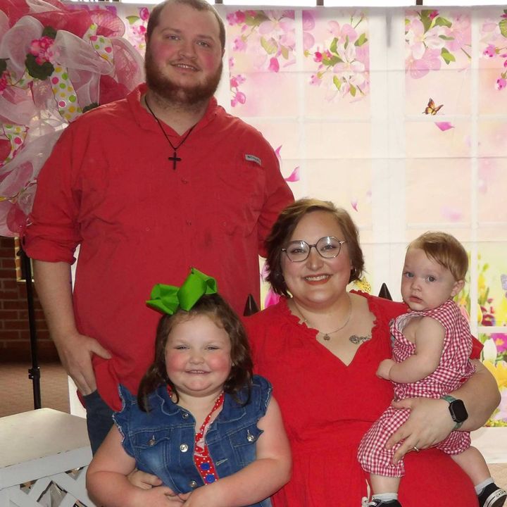 Lauren Hollingsworth - Tiktok Profile Picture of Lauren Hollingsworth (@alhollingsworth) on Tiktok