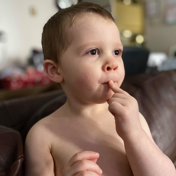 Profile Picture of Leanne Powers (@leannepowers) on Poshmark