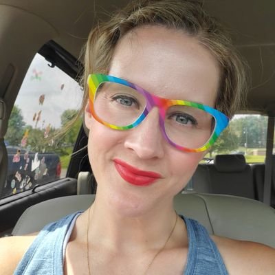 Profile Picture of Kim Munson - M.Ed. (@KimberlyMunson5) on Twitter