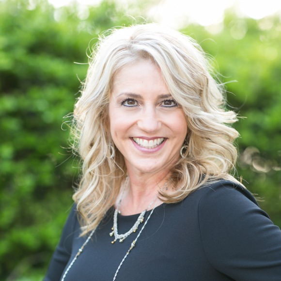 Profile Picture of Kimberly Pendleton (@kennberr) on Poshmark