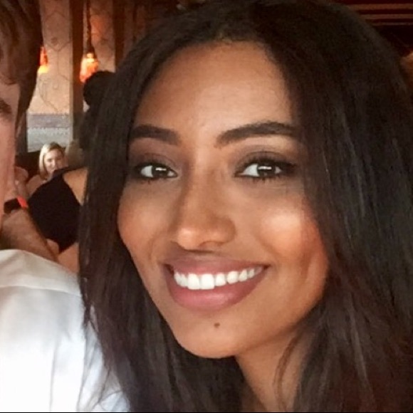 Profile Picture of Rahel Boghossian (@rahelbog) on Poshmark