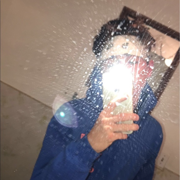 Profile Picture of Drake Grusser (@drakegrusser) on Poshmark
