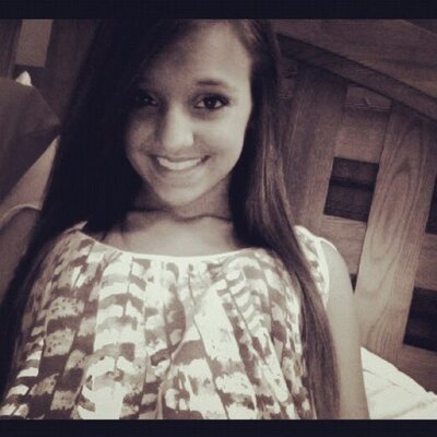 Profile Picture of Elaina Foster (@elainamarieeee) on Twitter