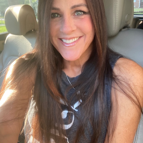 Profile Picture of Tabitha Chandler (@tabithachand646) on Poshmark