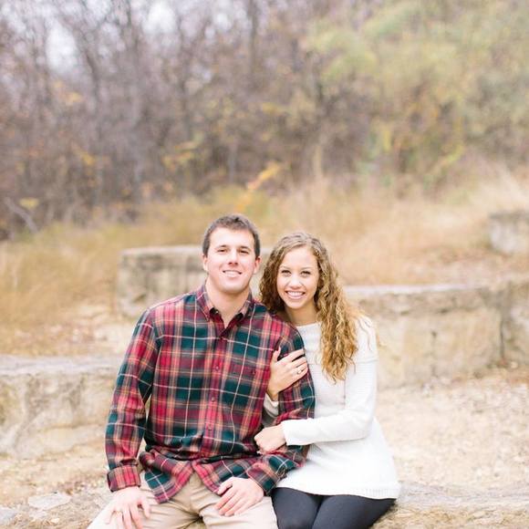 Profile Picture of Lezlie Langford (@lezlielangford) on Poshmark