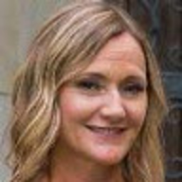 Profile Picture of Sheila Amodei (@s_amodei) on Poshmark