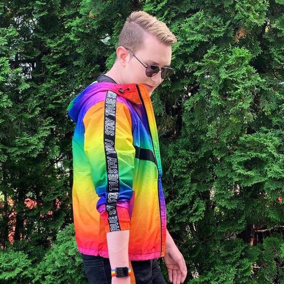 Profile Picture of Joseph Richardson (@sonydog123) on Poshmark