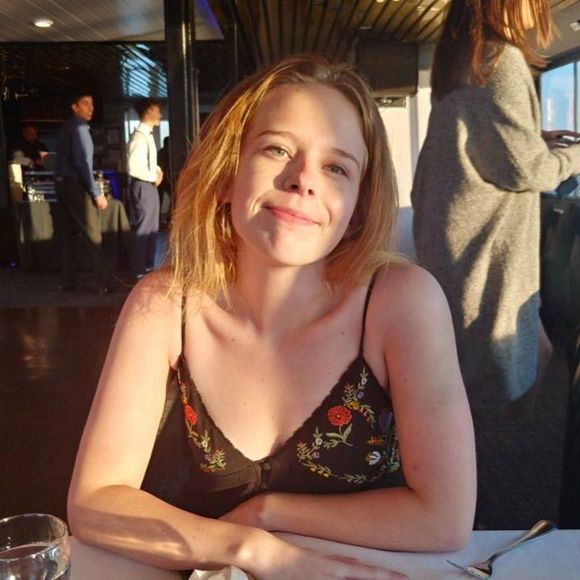 Profile Picture of Sheridan Stevenson (@sheridanstev533) on Poshmark