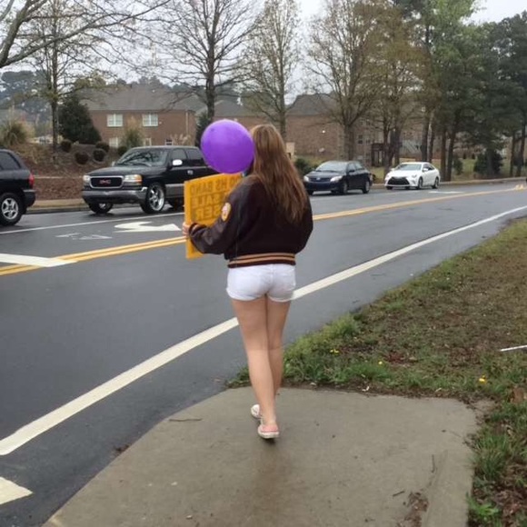 Profile Picture of Rachel Eiermann (@rachel_dance148) on Poshmark