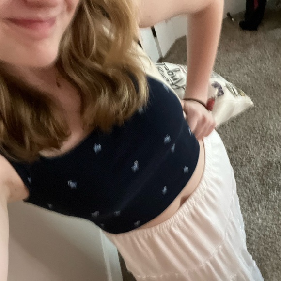 Profile Picture of Addison Malone (@addison_kate_) on Poshmark