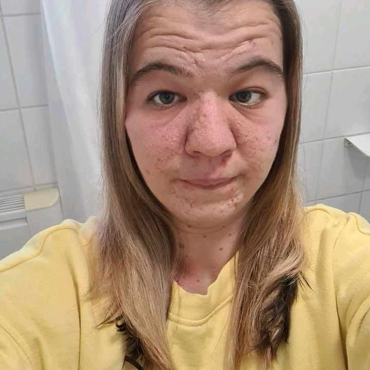 Profile Picture of Eleanor Clench (@eleanorjeffreyclench) on Tiktok