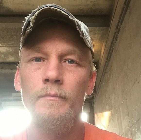 Profile Picture of Derrick Allen (@derrickallen712) on Poshmark