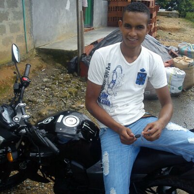 Profile Picture of Charly Calderon (@charlycalderon5) on Twitter