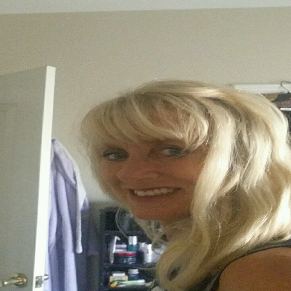 Profile Photo of Nancy Dulaney (@nancyann777d) on Poshmark