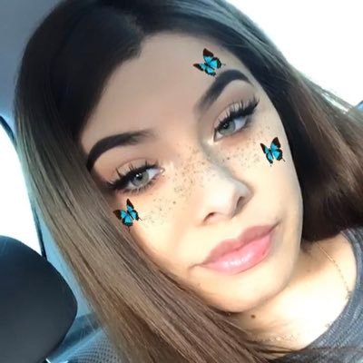 Profile Picture of Carmen Gonzalez (@_carrmeng3) on Twitter