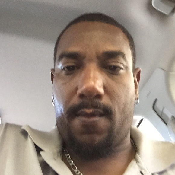 Profile Picture of Danny Lyons (@dman42) on Poshmark