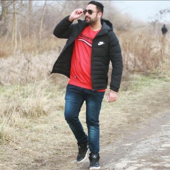 Profile Picture of Talwinder Singh (@bainsjatt99) on Poshmark