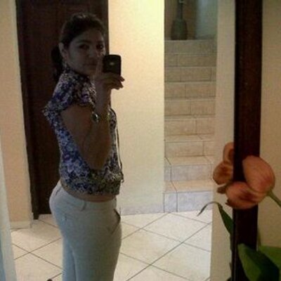Profile Picture of Nelda Rivera (@niceprincess30) on Twitter