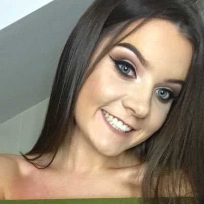 Profile Picture of Danielle Lydon (@daniellelydon1) on Twitter