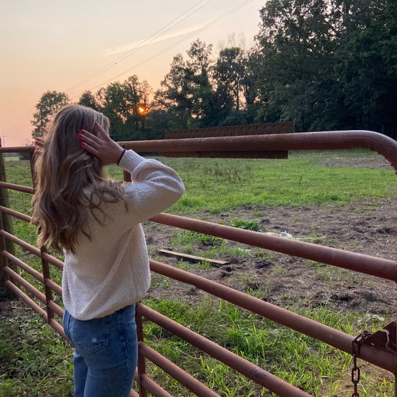 Caroline Holt - Poshmark Profile Picture of Caroline Holt (@carolineholt01) on Poshmark