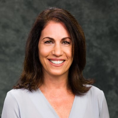 Profile Picture of Leah Broderick (@LeahB924) on Twitter