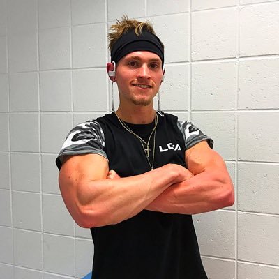 Profile Picture of Garrett Roberts (@G2Moneyy) on Twitter