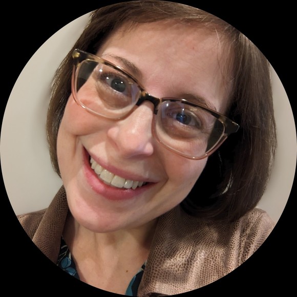 Profile Picture of Janice Schneekloth (@janicesg) on Poshmark