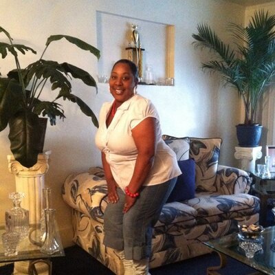 Profile Picture of NaNa (@debrapledger) on Twitter