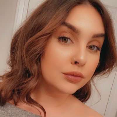 Profile Picture of Kendra May (@kendramay0) on Twitter