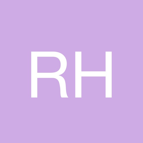 Profile Picture of Roy Hannum (@royhannum) on Poshmark