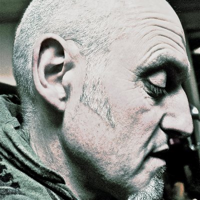 Profile Picture of Mark Carr (@MarkCarrArt) on Twitter