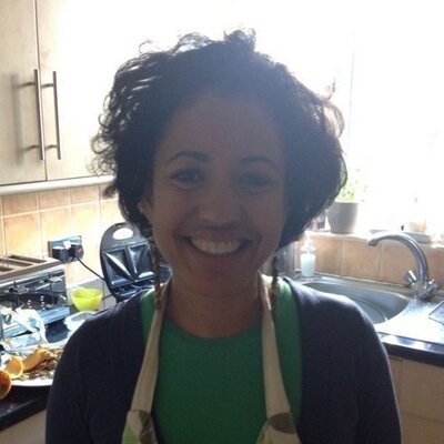 Profile Picture of Maxine Howell (@maxzazer) on Twitter