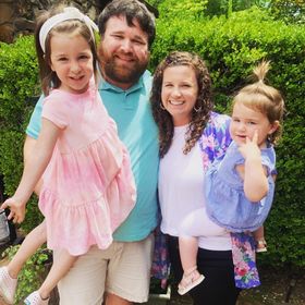 Profile Picture of Emily Cecil (@emilyececil) on Pinterest