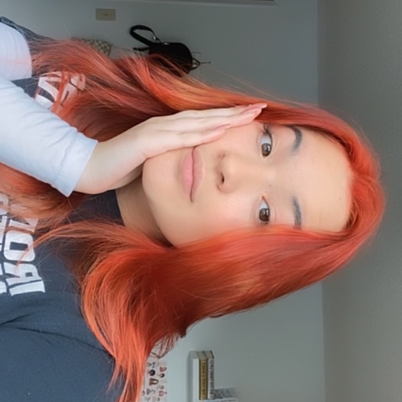 Profile Picture of Lynn Feighner (@lynnfeighner) on Poshmark