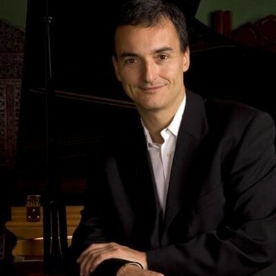 Profile Picture of Colin Stone (@ColinStonePiano) on Twitter