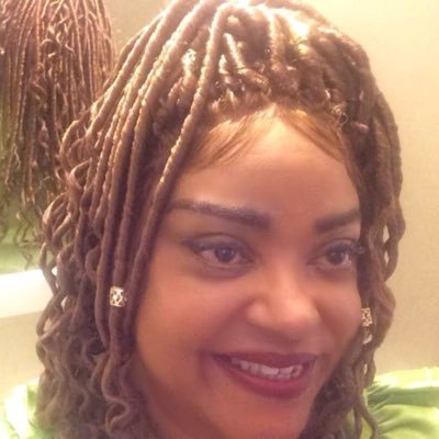 Profile Picture of Joyce_Clark (@joycescholar) on Twitter