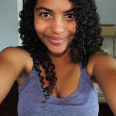 Profile Picture of Lexie Maynard ♥ (@lexie0527) on Twitter