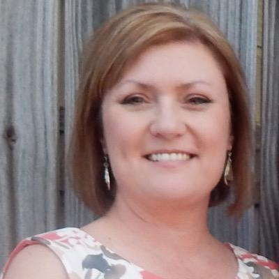 Profile Picture of Lisa Hawkins Harlan (@lisaharlan13) on Twitter
