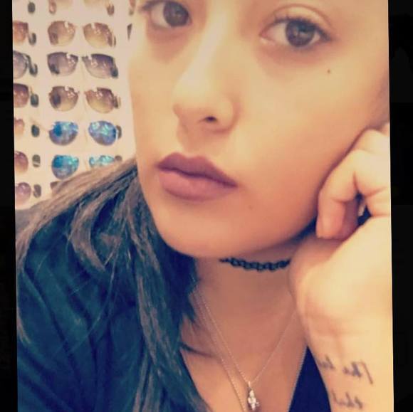 Profile Picture of Paola Zapata (@payola13) on Poshmark