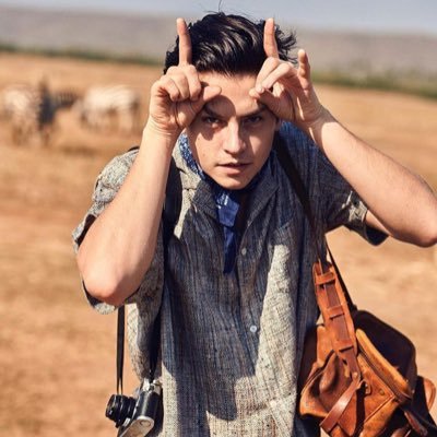 Profile Picture of Cole Sprouse France (@SprouseColeFR) on Twitter