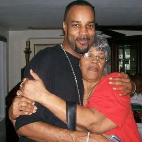 Profile Picture of Johnnie Torrence (@johnnietorr1) on Poshmark