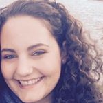 Profile Picture of danielle engstrom (@yellelaine) on Instagram