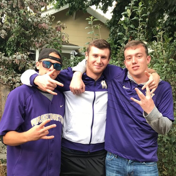 Profile Picture of Isaac Olson (@sportman24) on Poshmark